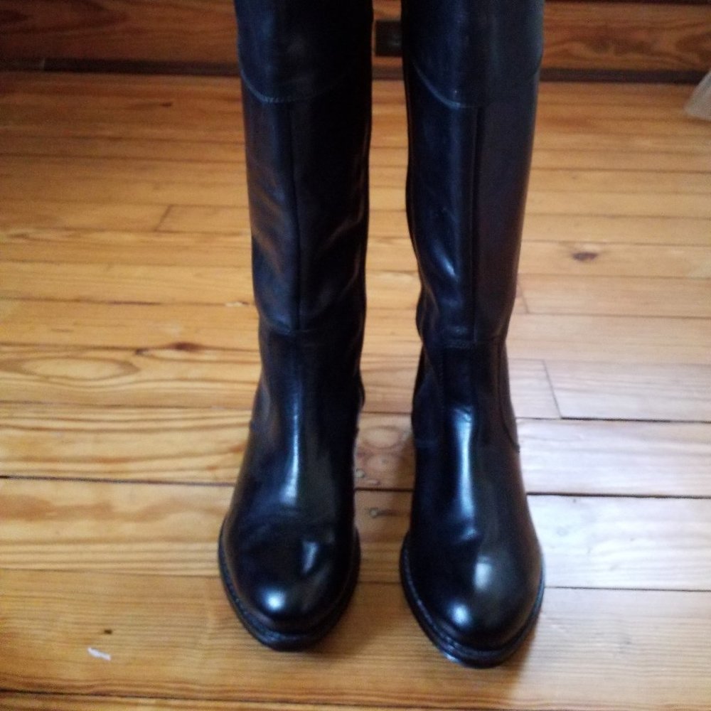 Black boots